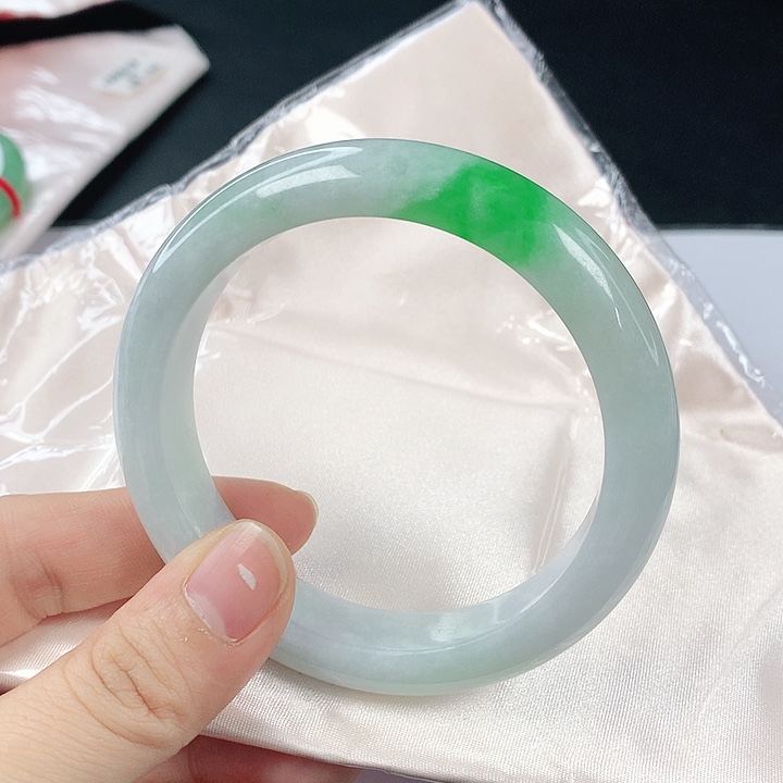 未镶嵌手镯翡翠翡翠764