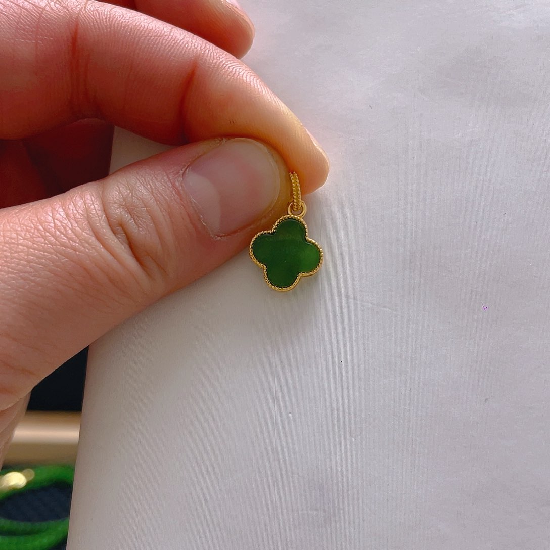 和田玉颈饰银S925镀金镶嵌