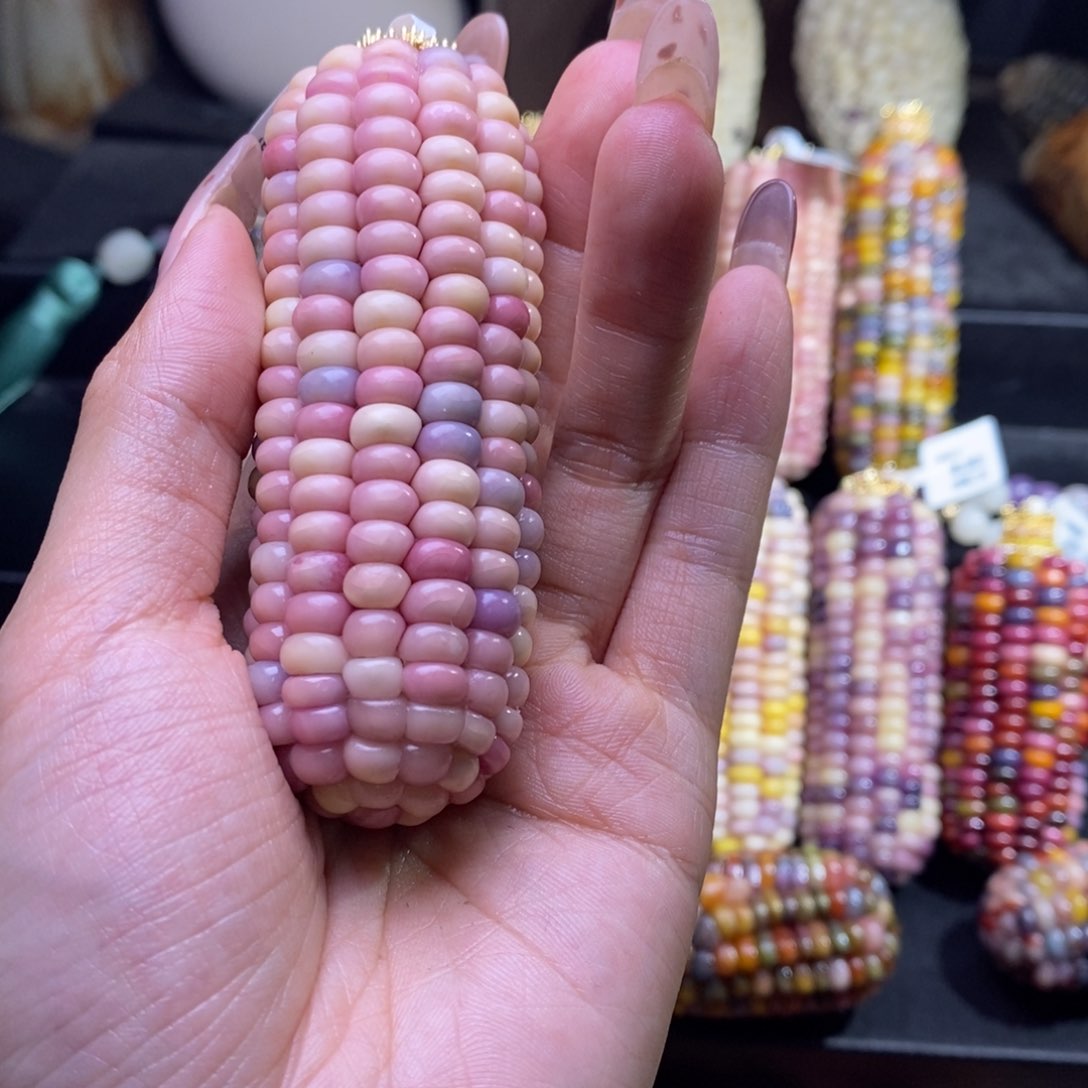 玉C****?文玩玉米 粉色