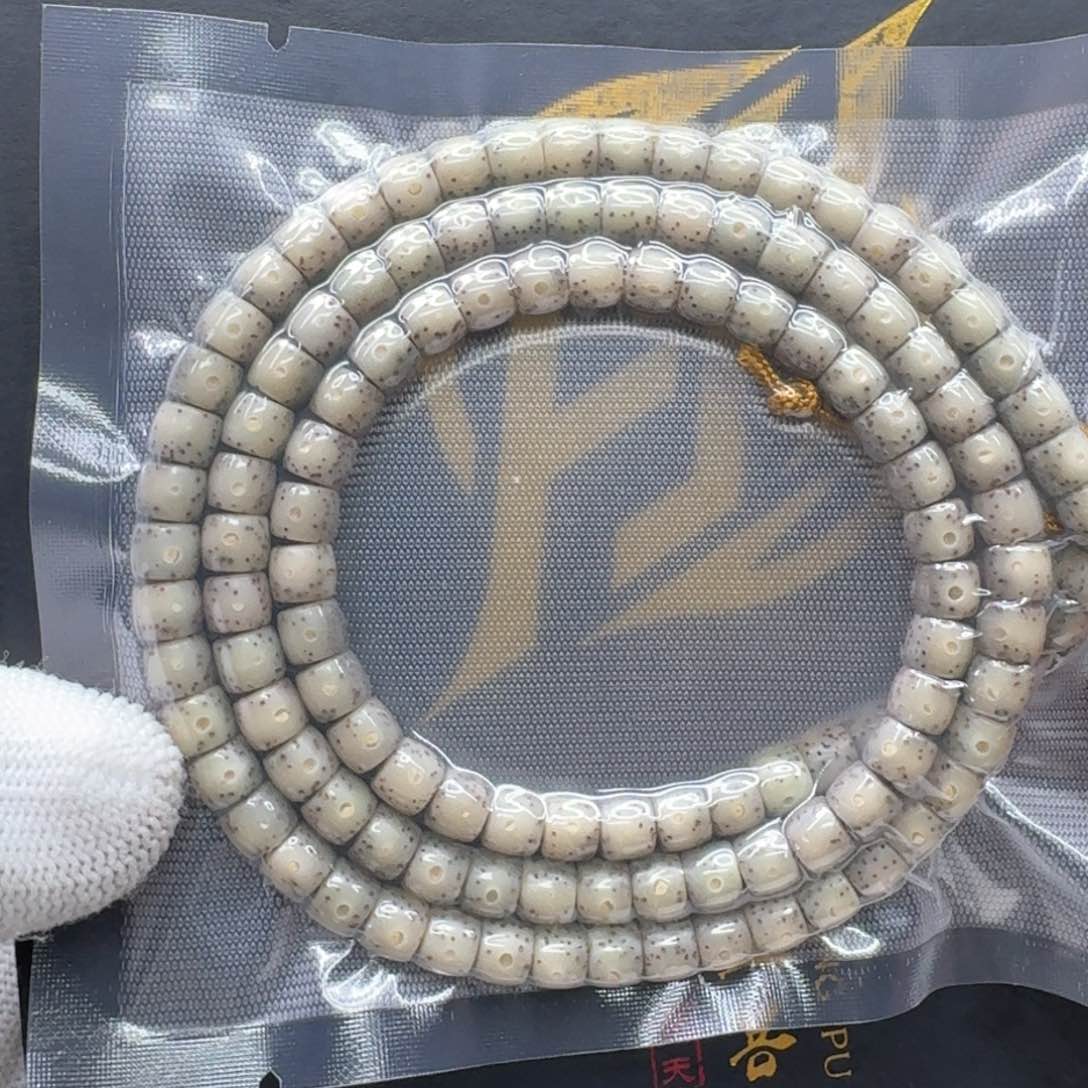星月菩提手串40梵天绿冰糖大眼睛针尖星6左右直切108