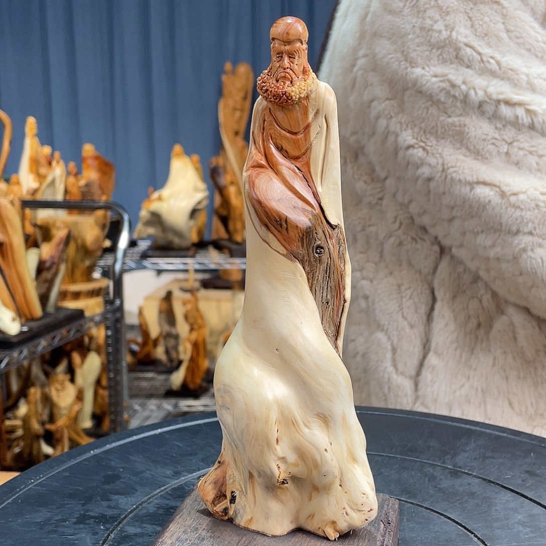 柏木（崖柏）随型艺术根雕