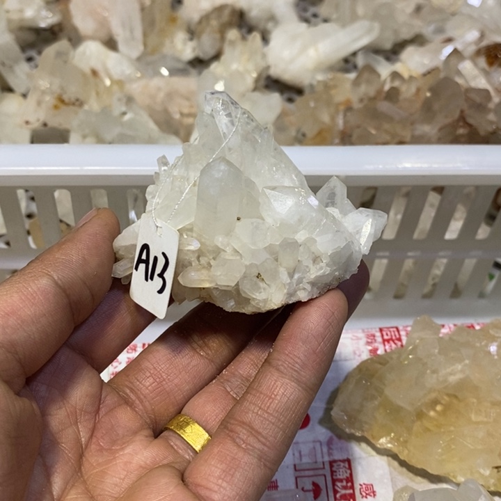 水晶水晶原石摆件未镶嵌