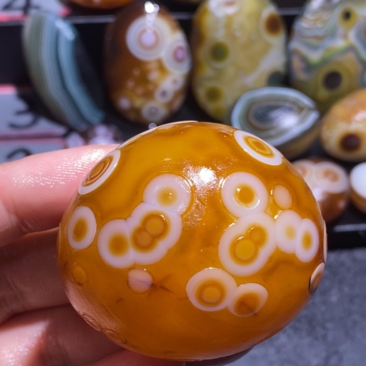 玛瑙/玉髓未镶嵌珠宝奇石10