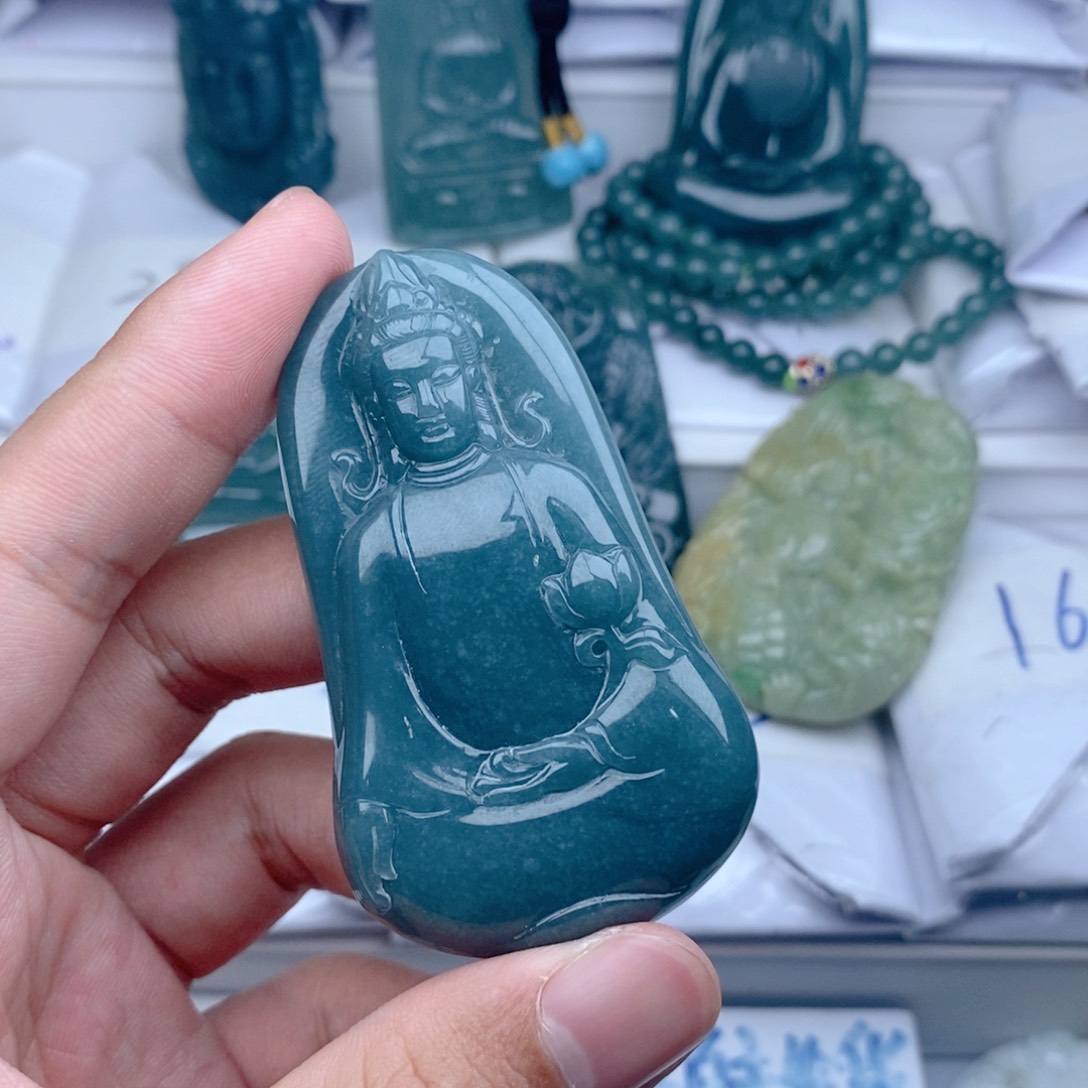 【闪购商品】颈饰未镶嵌翡翠