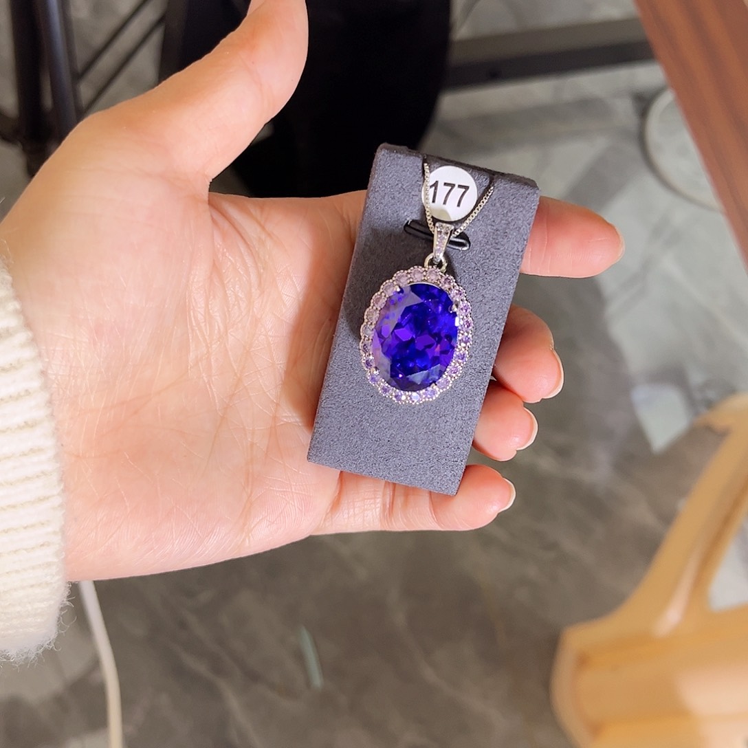 颈饰彩色蓝宝石银S925镶嵌