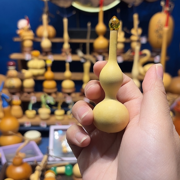 K***K大叶紫檀（黑酸枝木类）