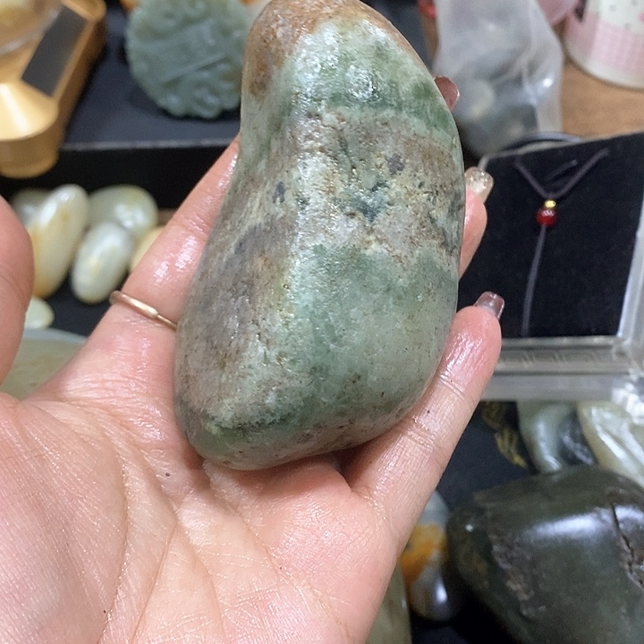未镶嵌和田玉（糖玉）挂件寒**隐