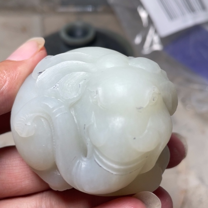 和田玉未镶嵌把件