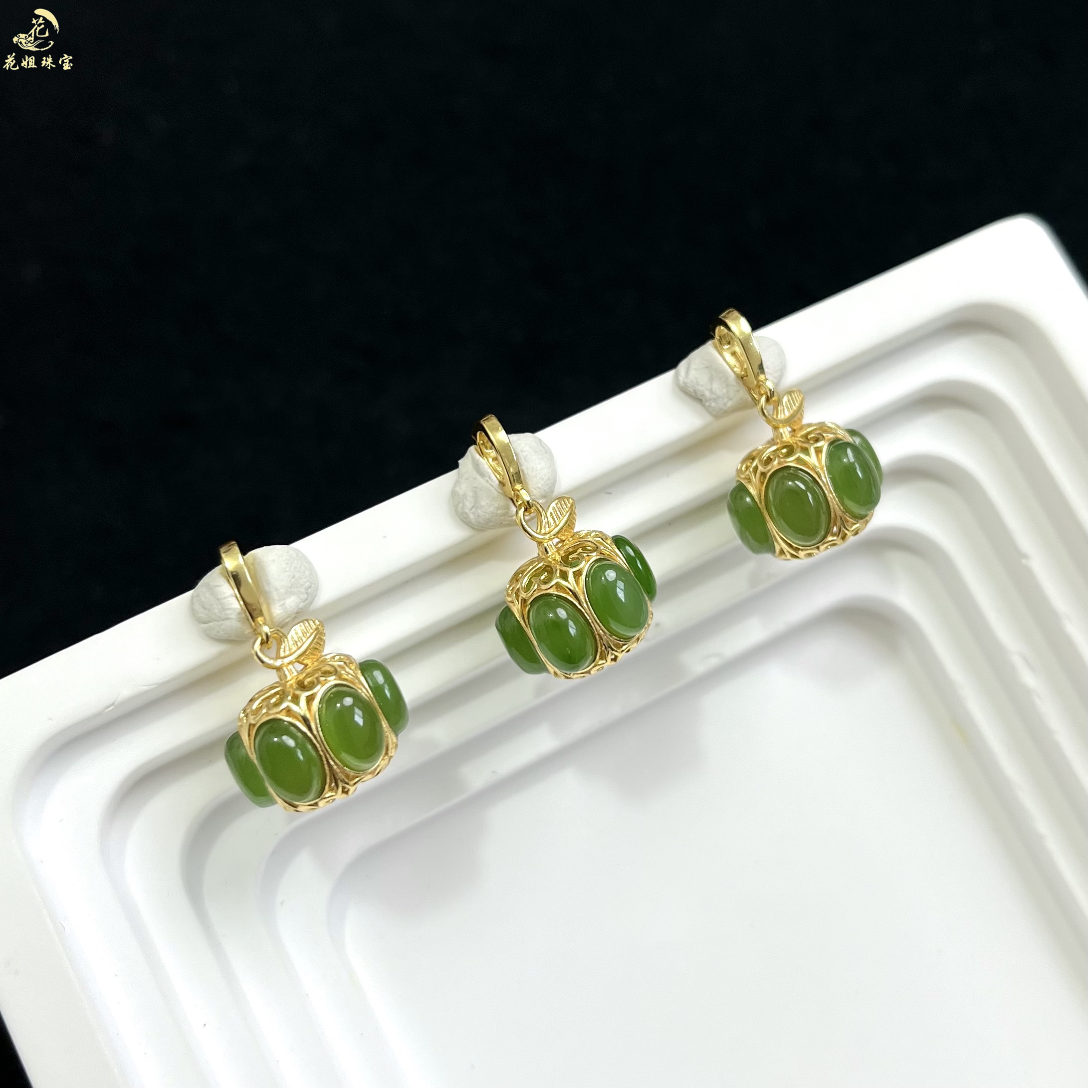 D95天然和田玉碧玉S925银镶小灯笼吊坠万能扣13*9mm多样性发其一