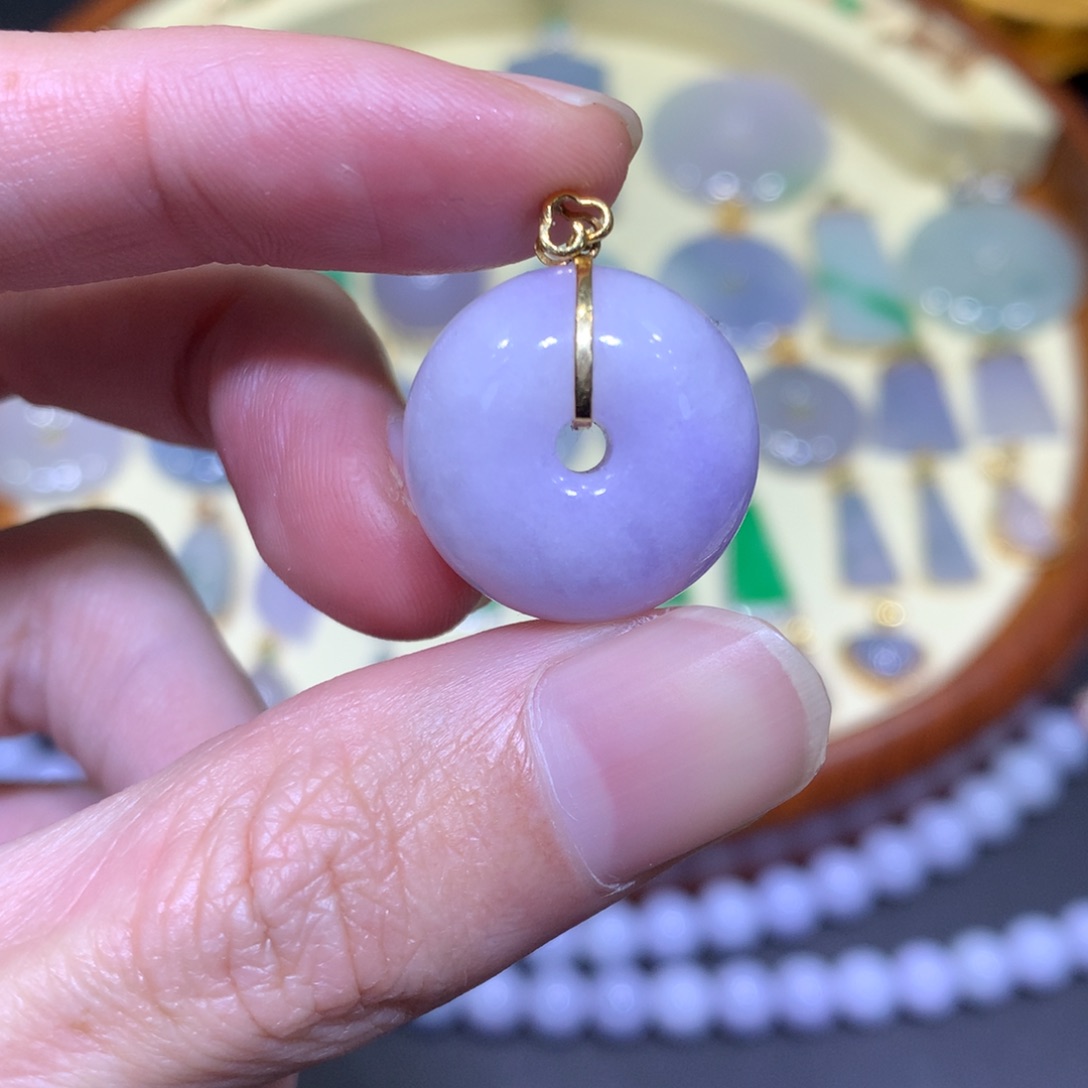 翡翠吊坠(不含链)18K金镶嵌