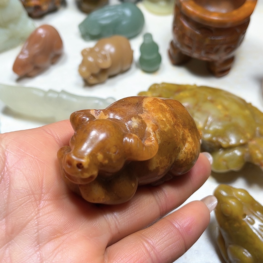 白玉菩提吊坠白玉菩提吊坠