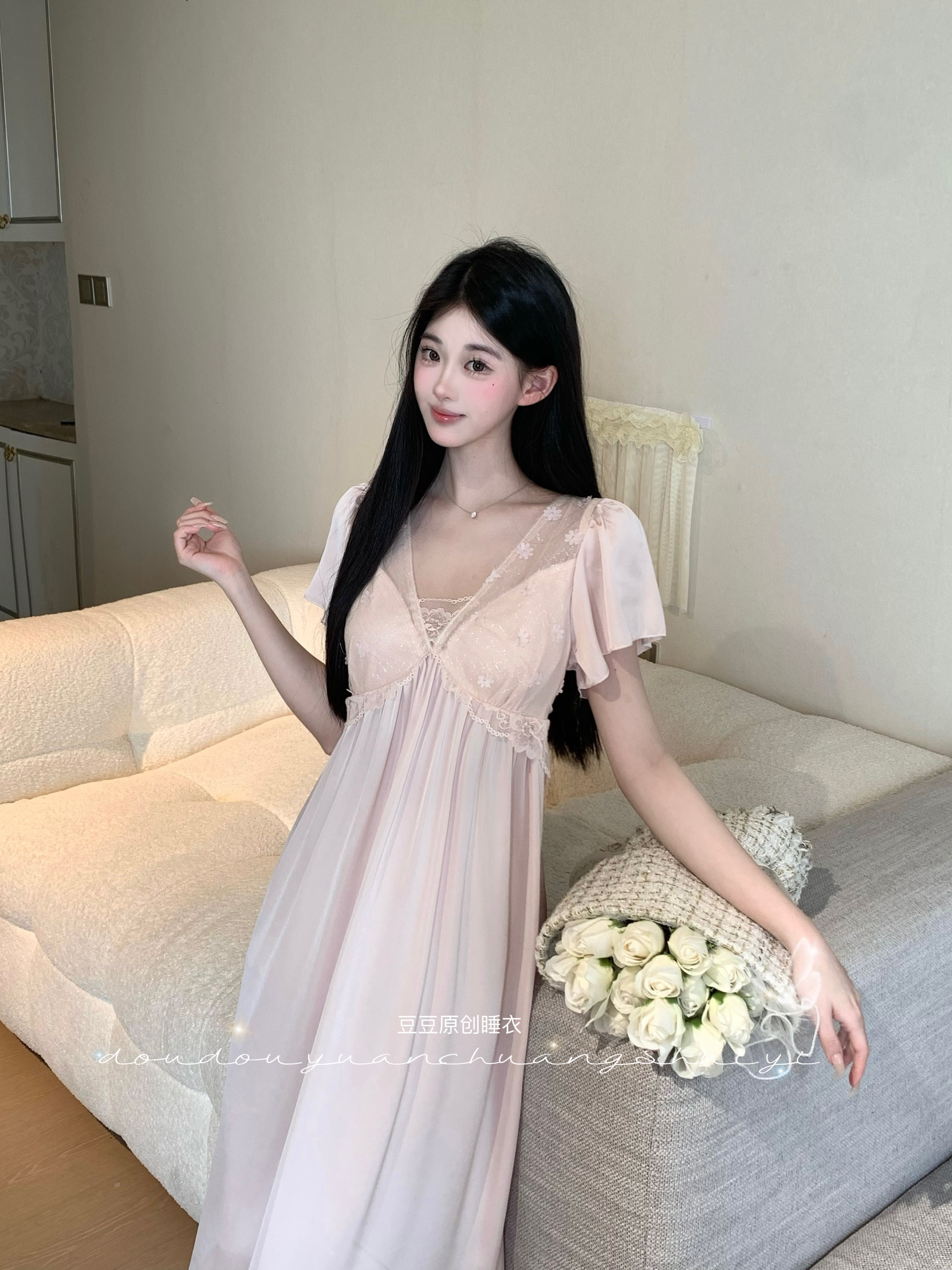 2豆【蜜桃甜梦】柔光丝睡裙夏款轻薄短袖显瘦显白睡衣女