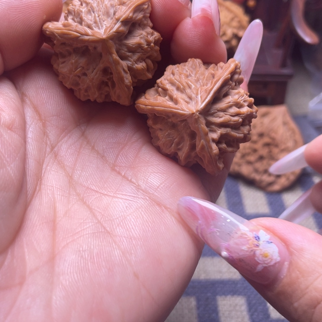 文玩核桃吊坠33盘山公子帽三棱