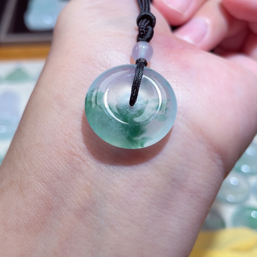 颈饰未镶嵌翡翠扣子