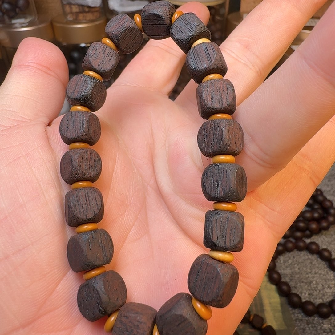 降真香9-12降真香降真香