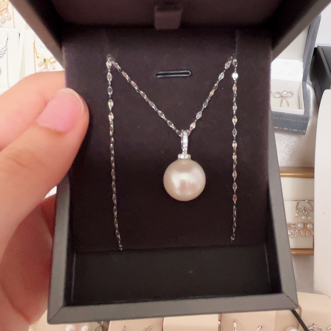 文***措淡水珍珠银S925镶嵌颈饰
