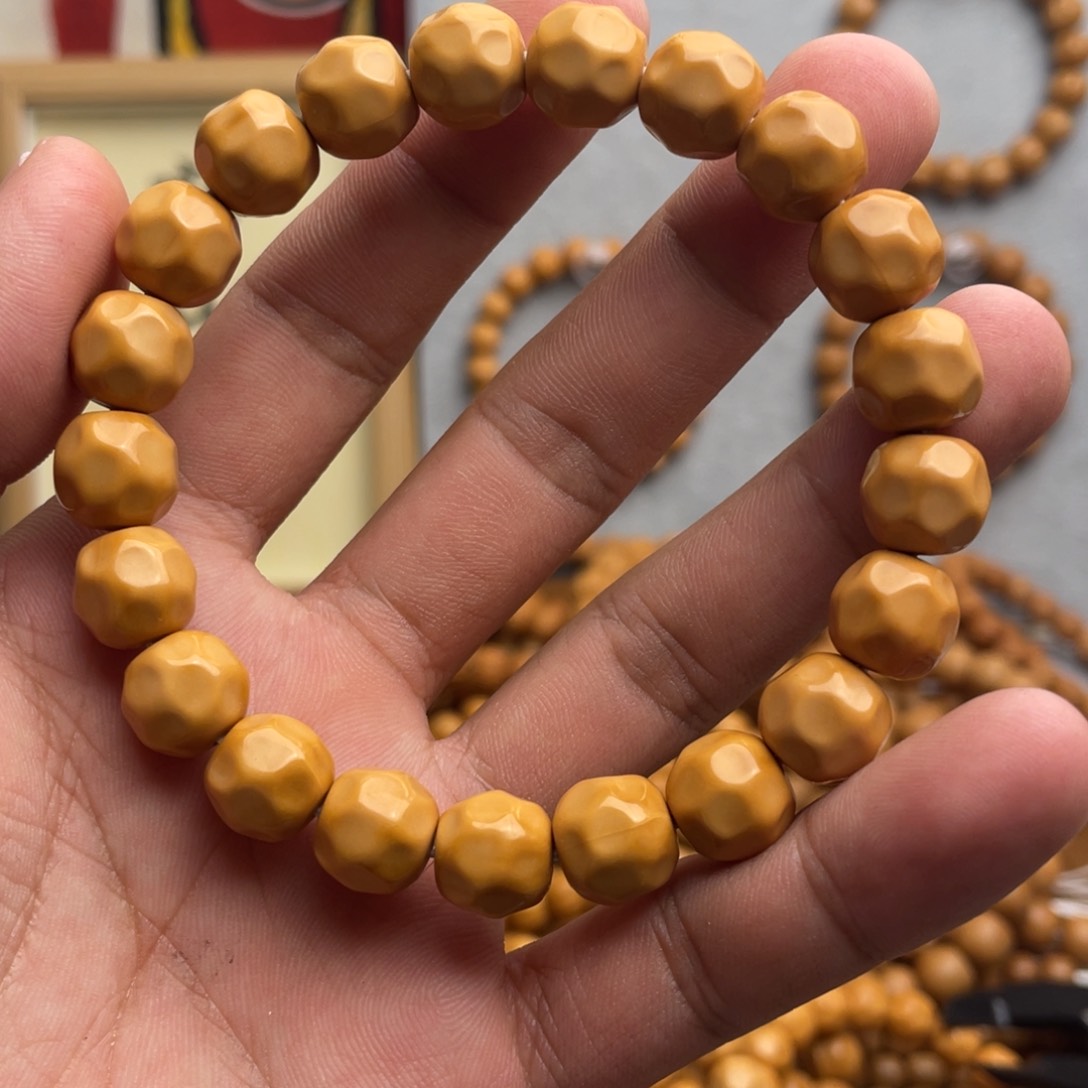 猴头核桃手串全品奶酪