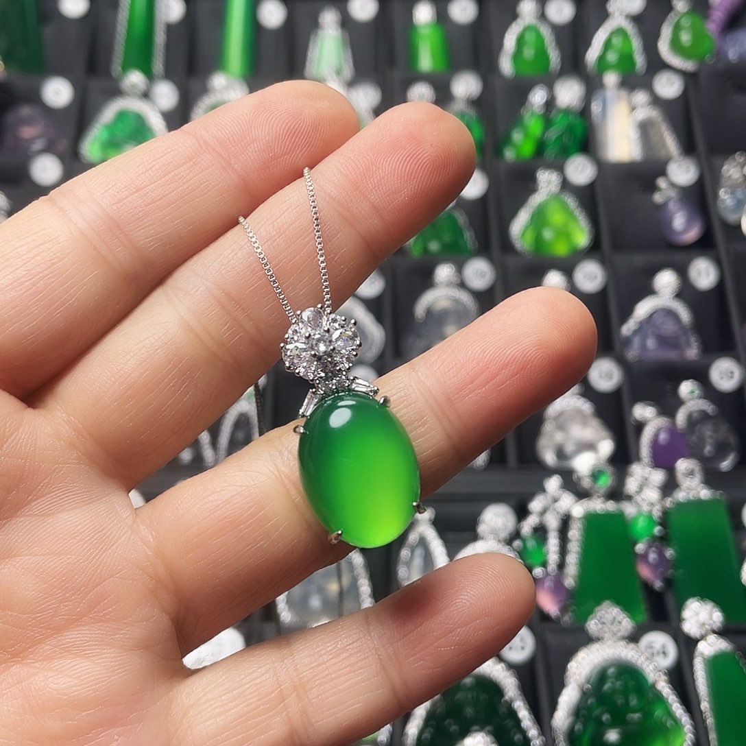 玛瑙/玉髓合金颈饰