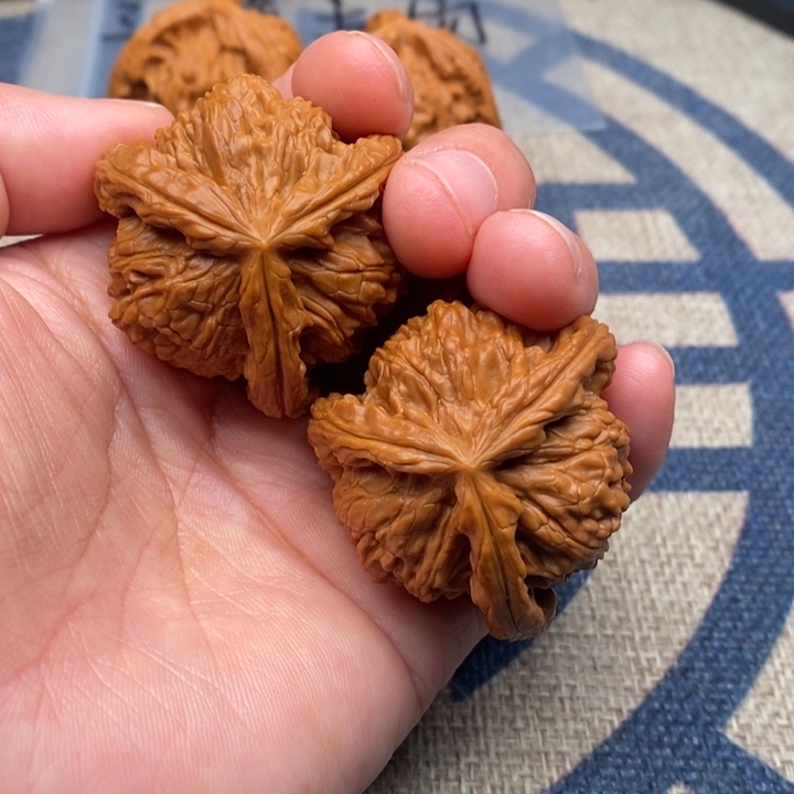 吊坠文玩核桃通****锅三棱