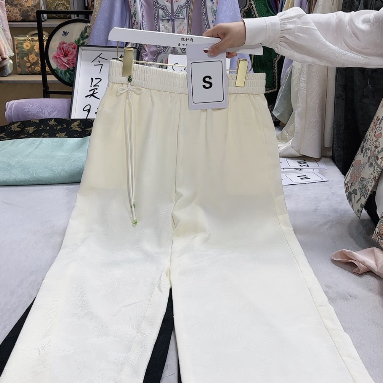 【闪购商品】织绣6****子非遗传承人的传承人和