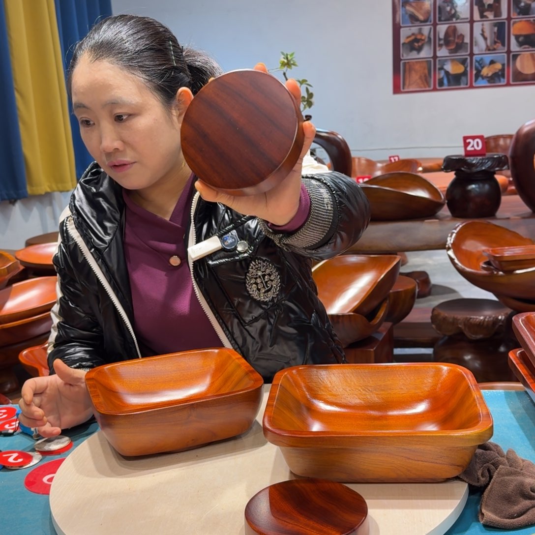 香樟木香樟实木红樟圆形垫子