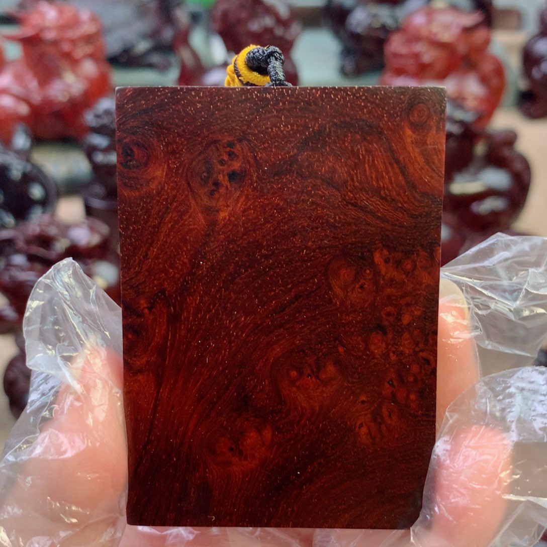 【闪购商品】檀香紫檀（小叶紫檀）