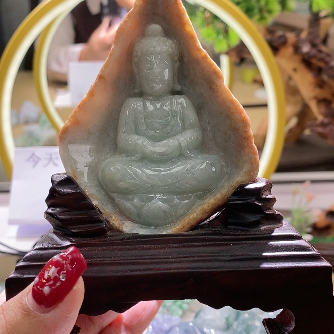 【闪购商品】翡翠颈饰未镶嵌大日