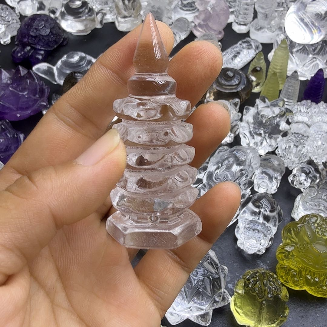 未镶嵌吊坠(赠链)水晶