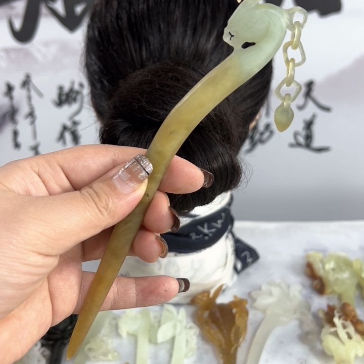 蛇纹石玉发饰未镶嵌