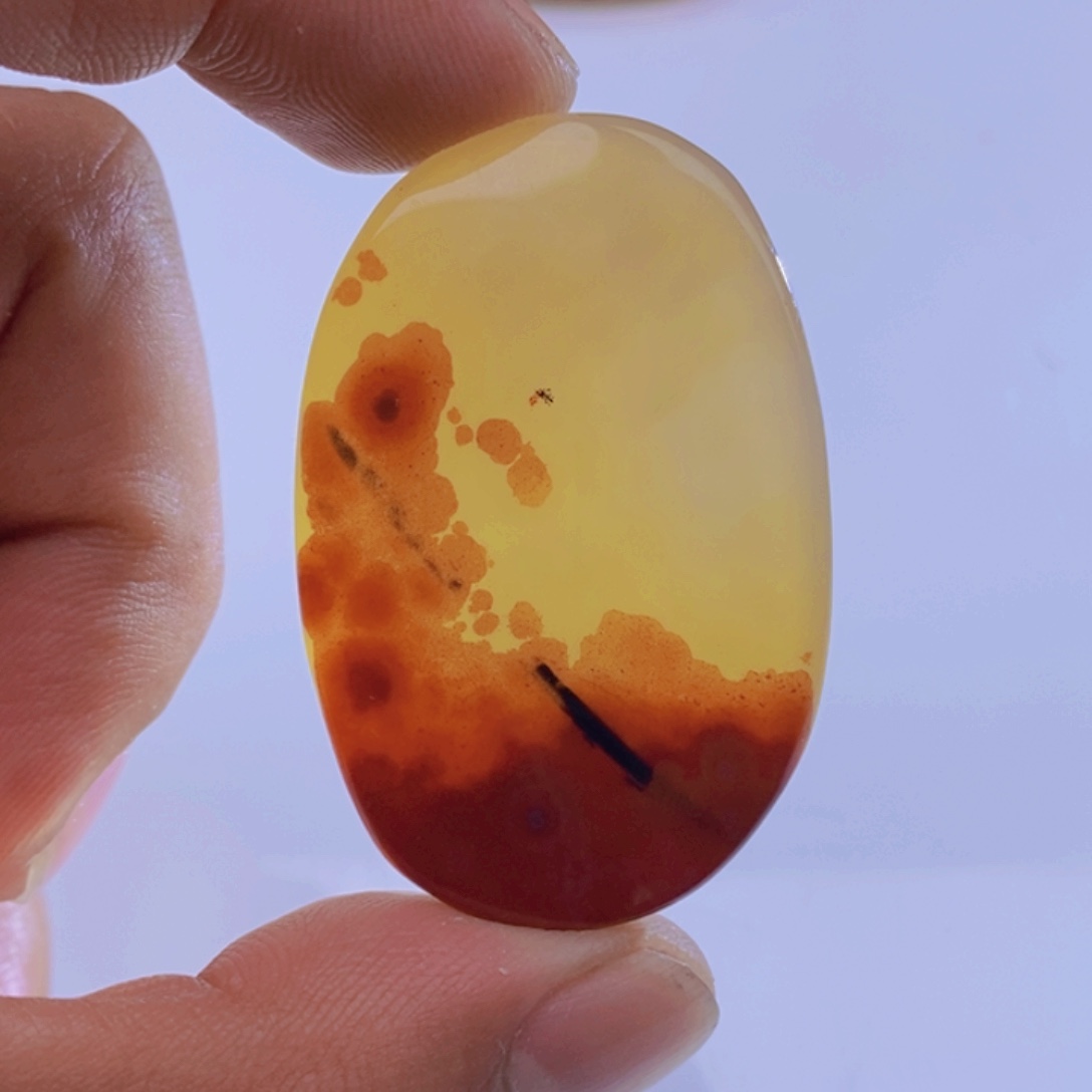 玛瑙/玉髓颈饰未镶嵌