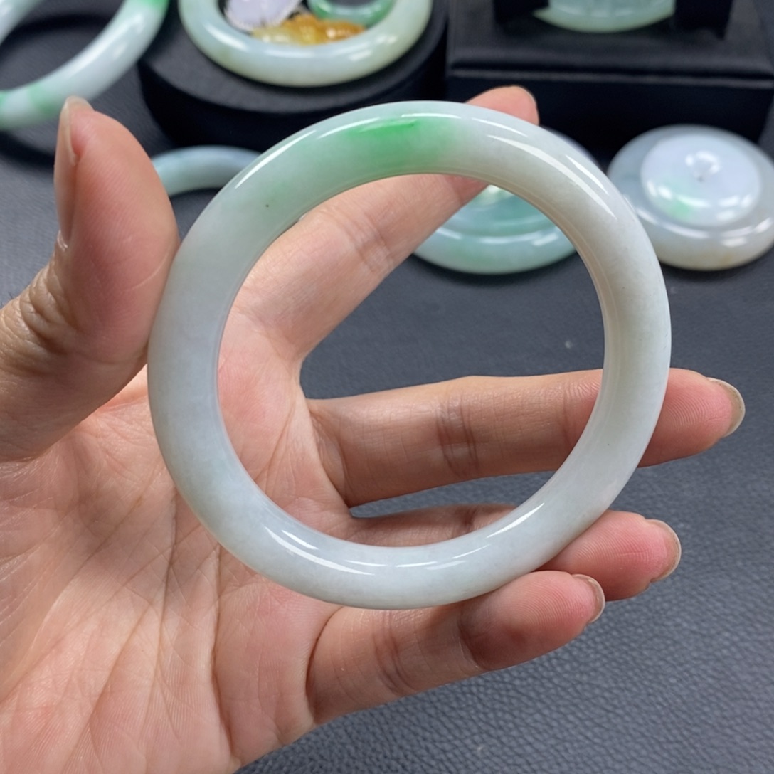 翡翠未镶嵌手镯天然翡翠55圆条