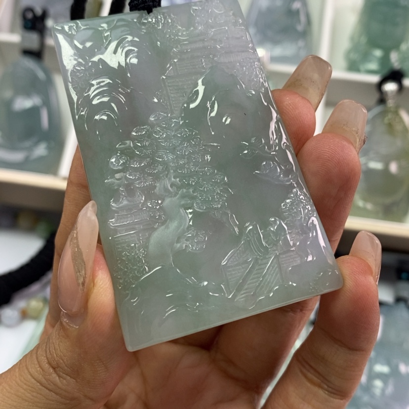 【闪购商品】翡翠颈饰未镶嵌翡翠