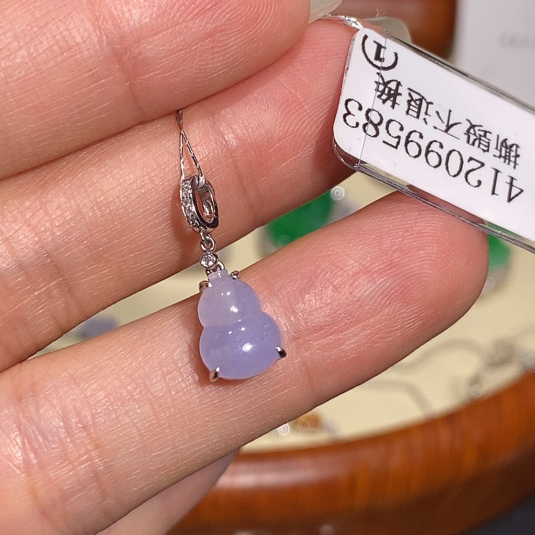 翡翠颈饰18K金镶嵌吊坠18k