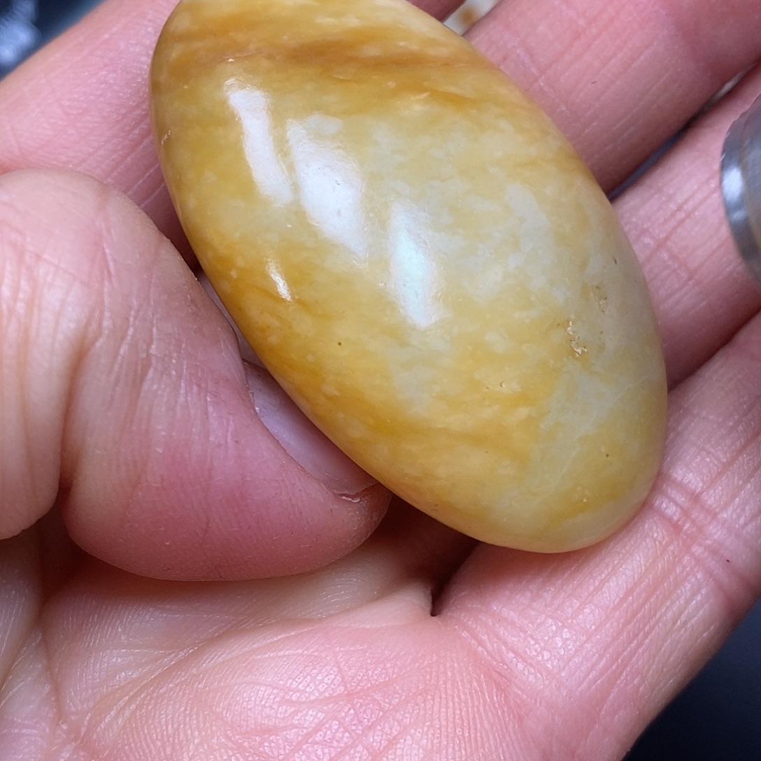 和田玉未镶嵌珠宝奇石