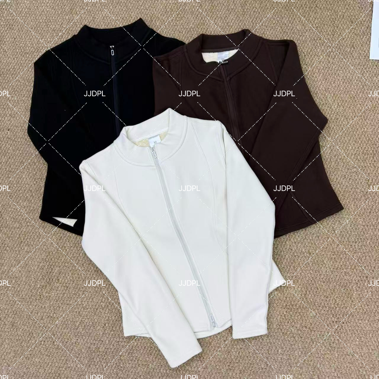 静静推荐 原创冬季保暖显瘦“小蛮腰”开衫外套669