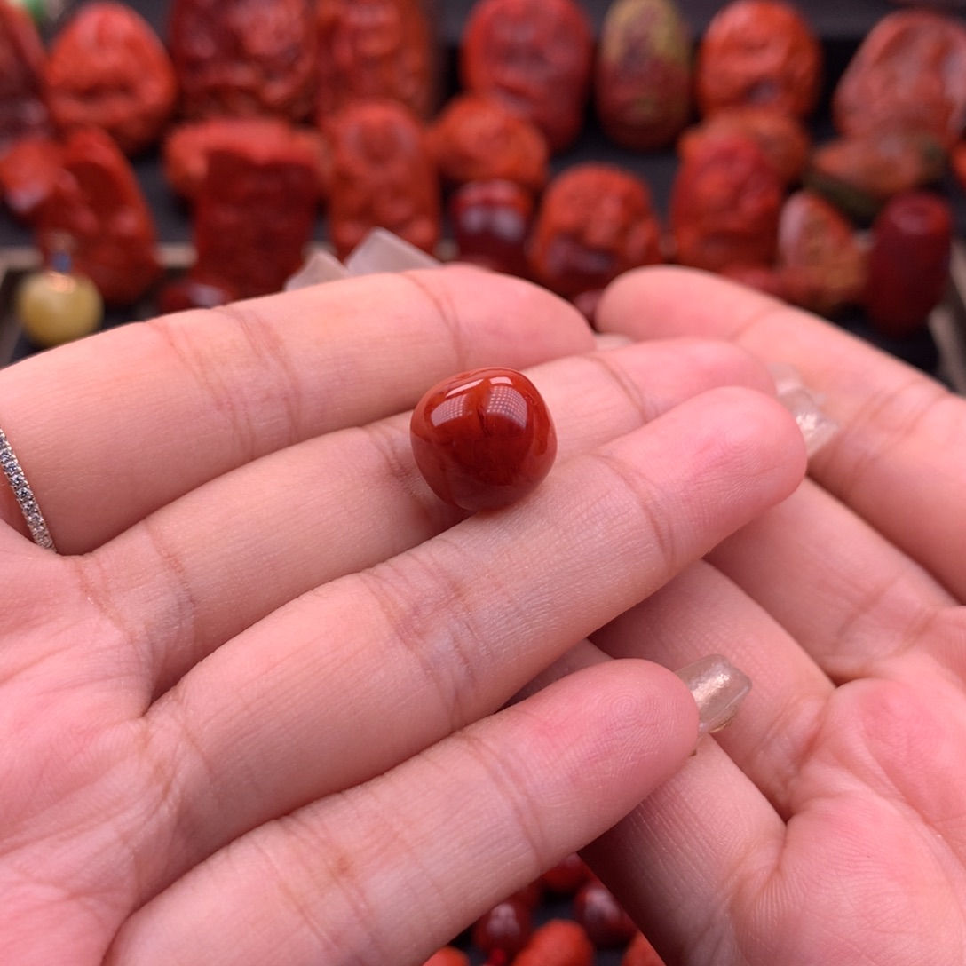 南红玛瑙南红川料原矿老型单珠12.6mm未镶嵌