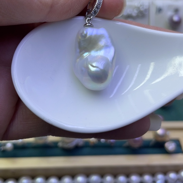 淡水珍珠吊坠(不含链)合金