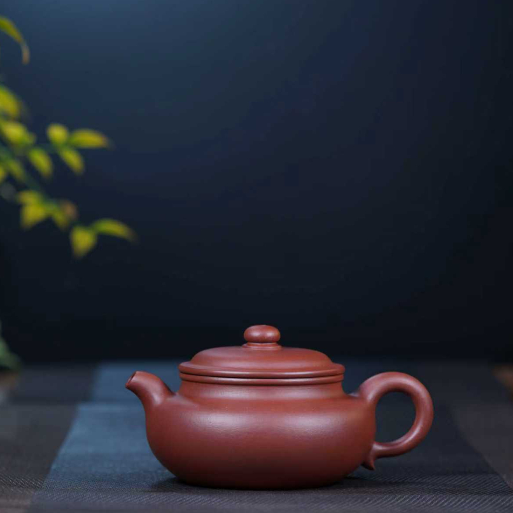 紫砂壶，半手工仿古壶，50目底槽清料，200毫升，规格138毫米*72毫米