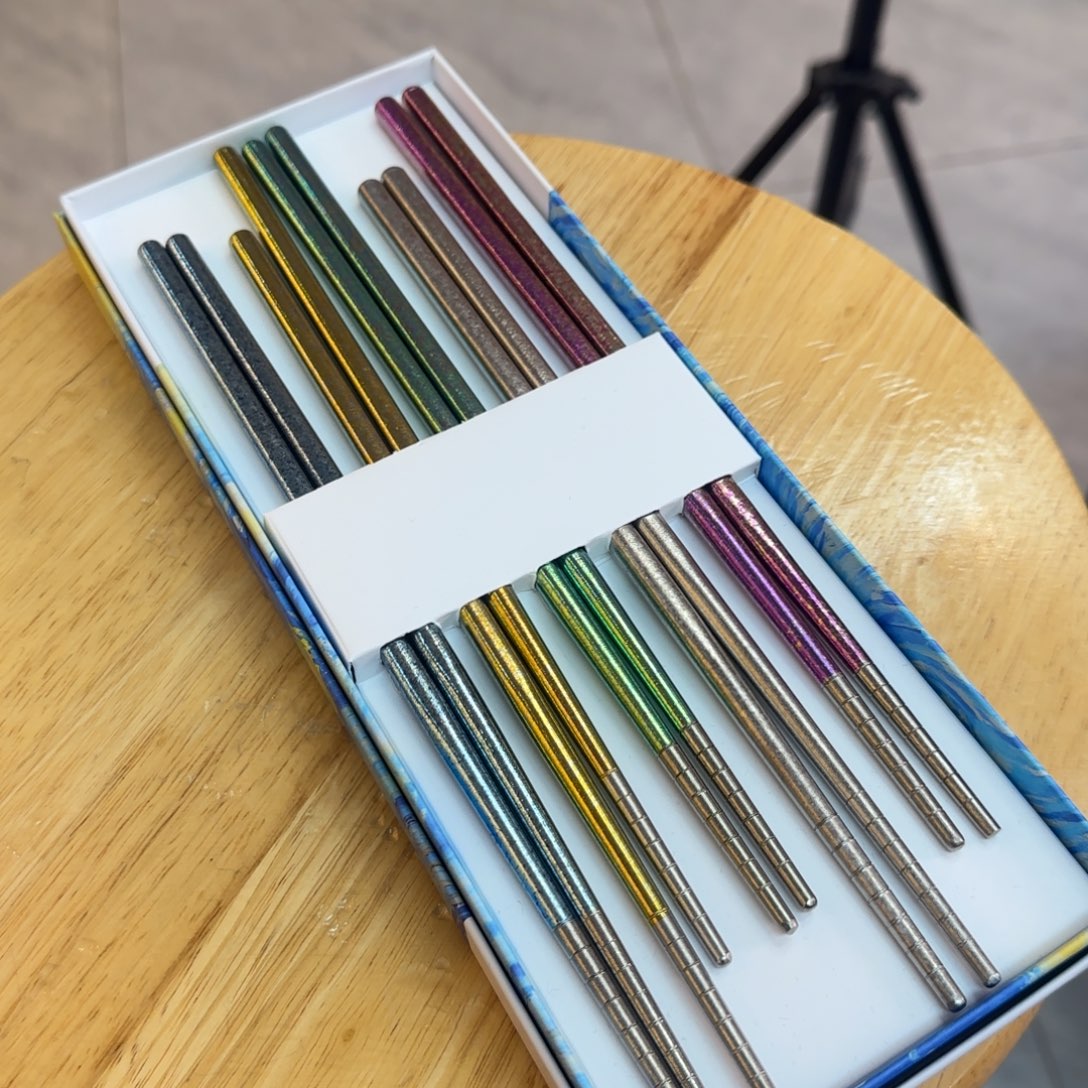 玻璃手工艺品禾器炫彩钛筷子五双