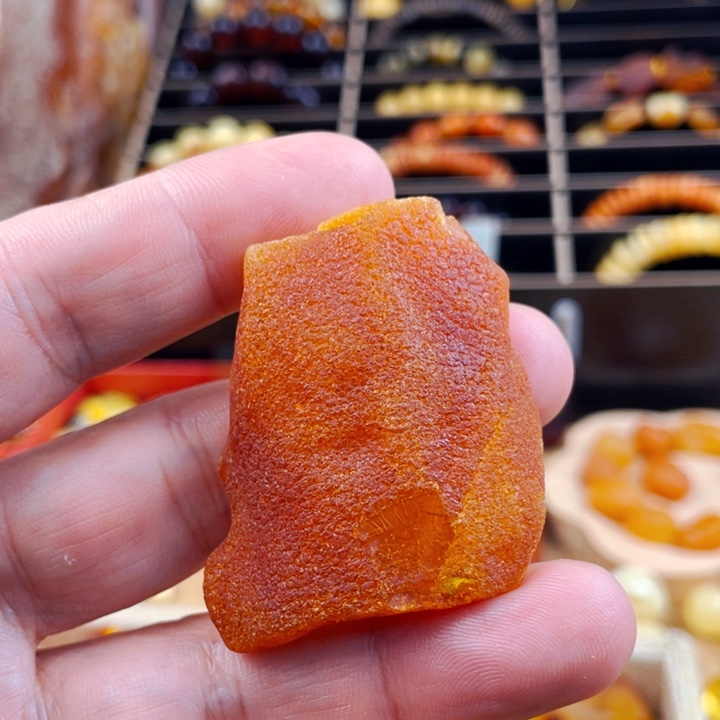 琥珀颈饰未镶嵌吊坠