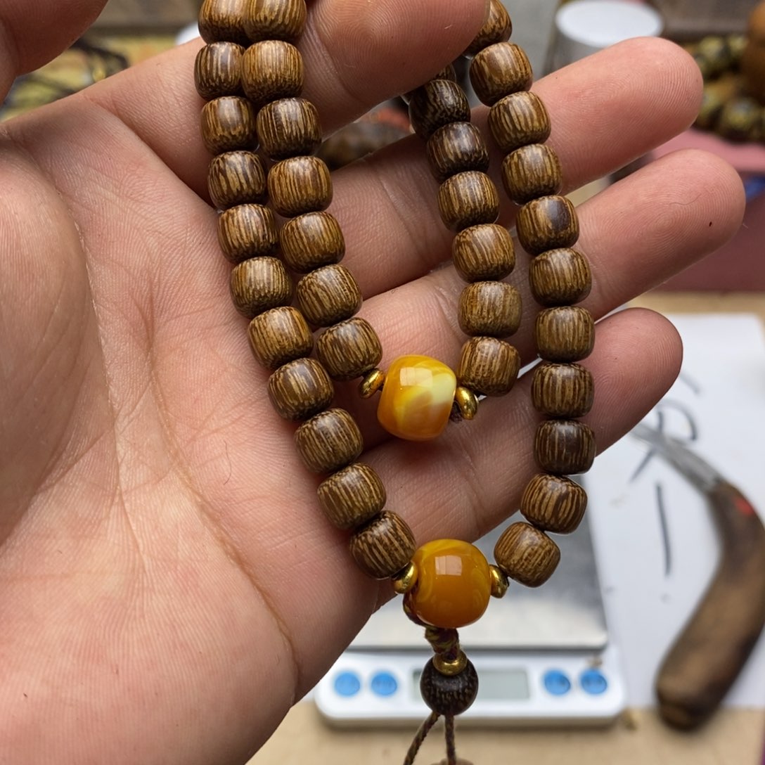 大叶紫檀（黑酸枝木类）