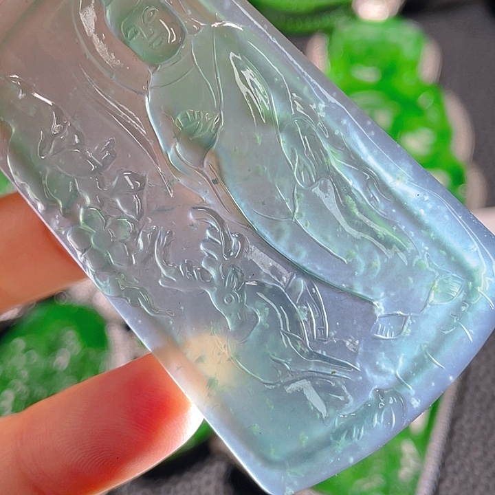 翡翠颈饰未镶嵌58，