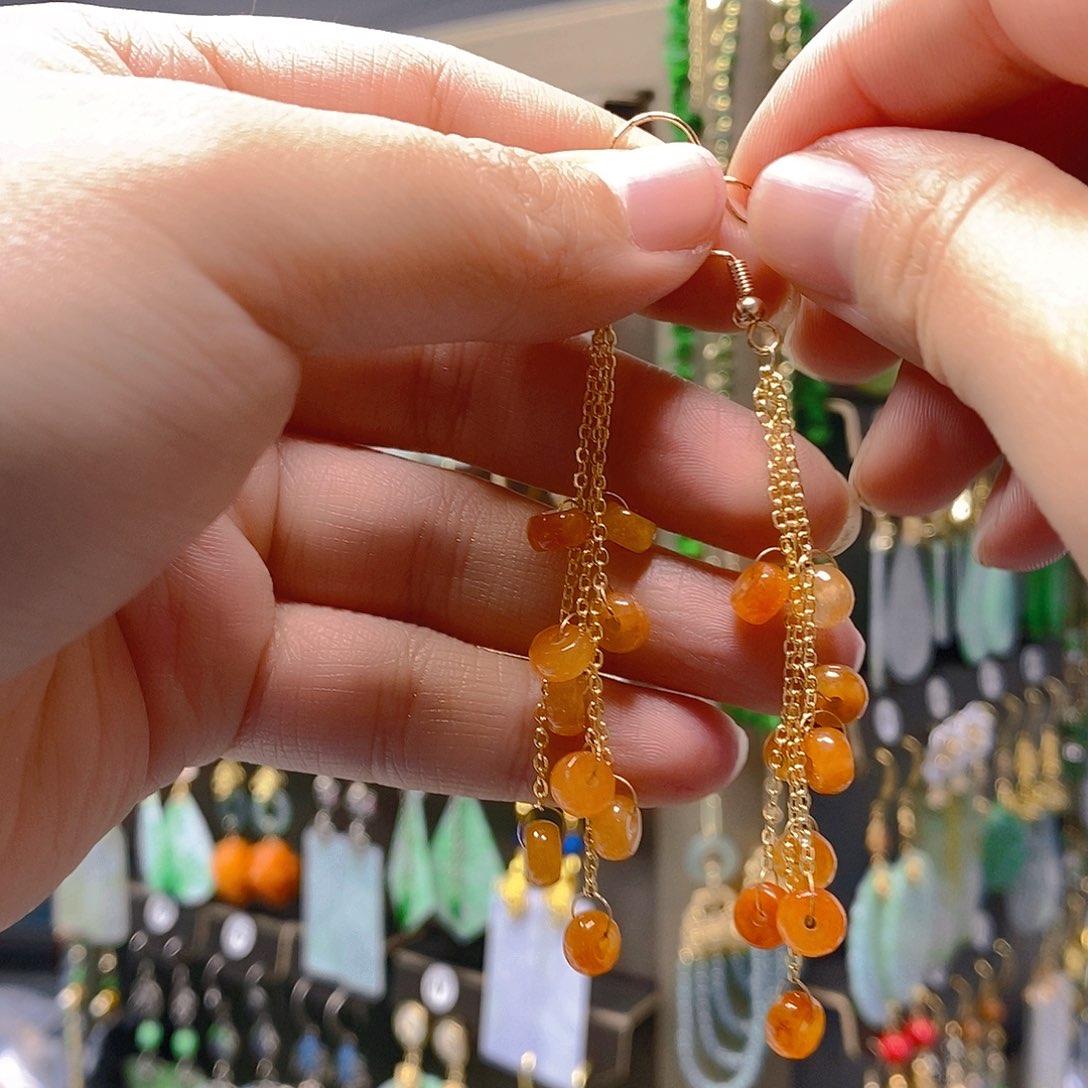 未镶嵌翡翠耳饰翡翠