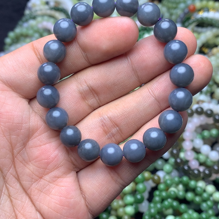 和田玉未镶嵌手串