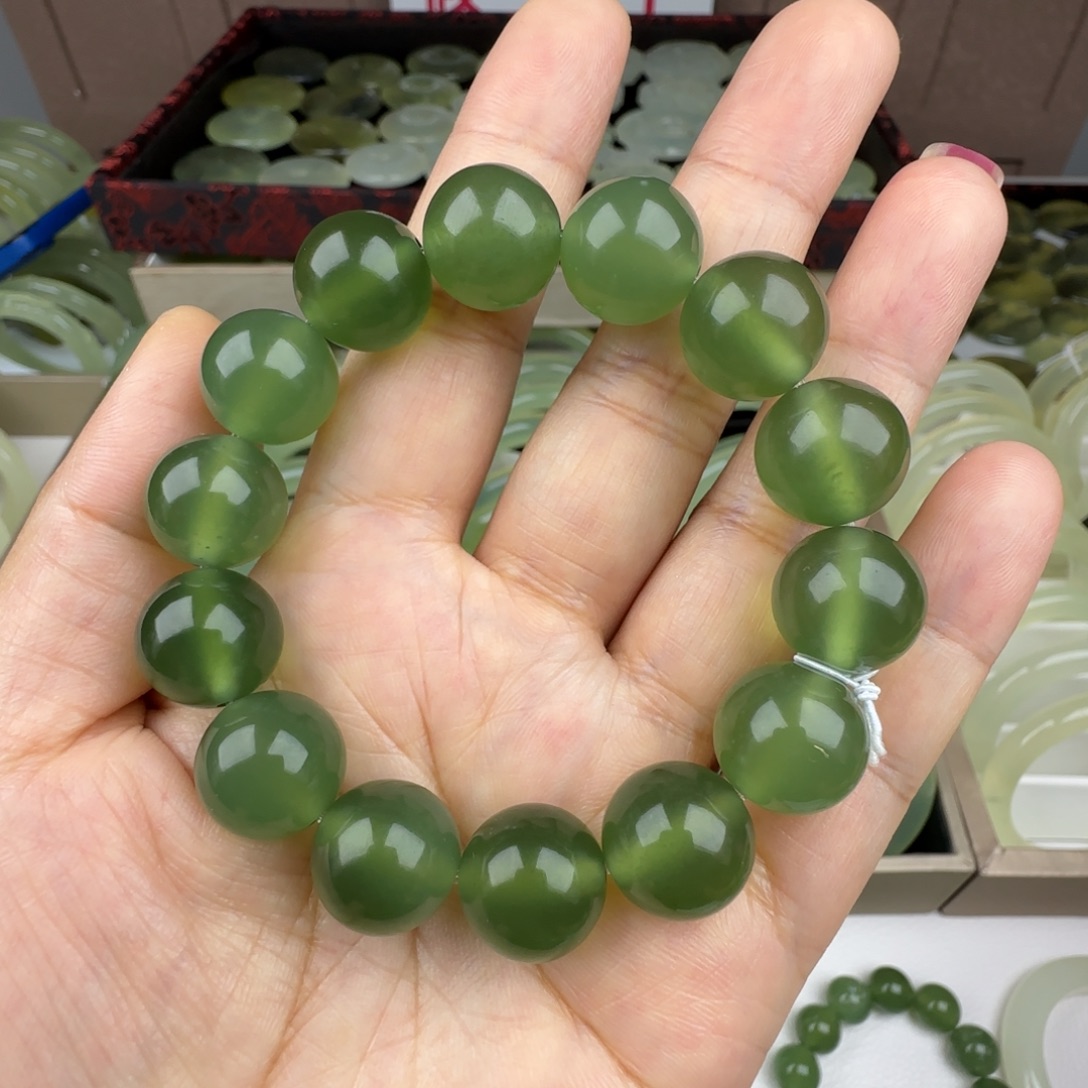 蛇纹石玉未镶嵌手链