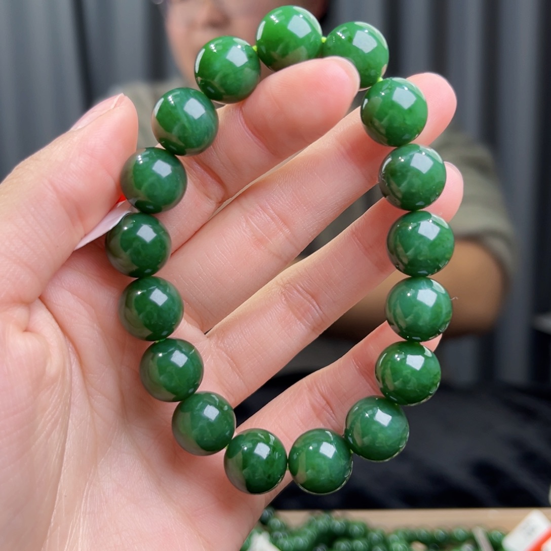 和田玉未镶嵌手串天然和田玉俄碧菠菜绿12