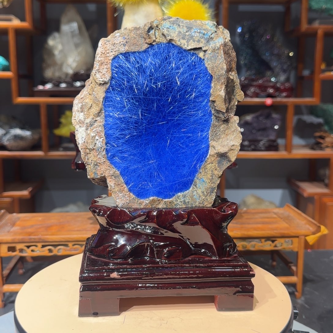 上***业石材精品奇石摆件精品