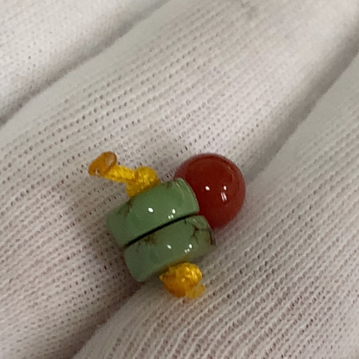 南红玛瑙未镶嵌珠宝奇石