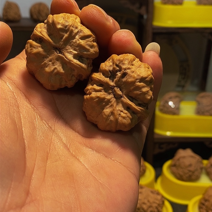 文玩核桃吊坠不****我35全品无修蛤蟆头精品对