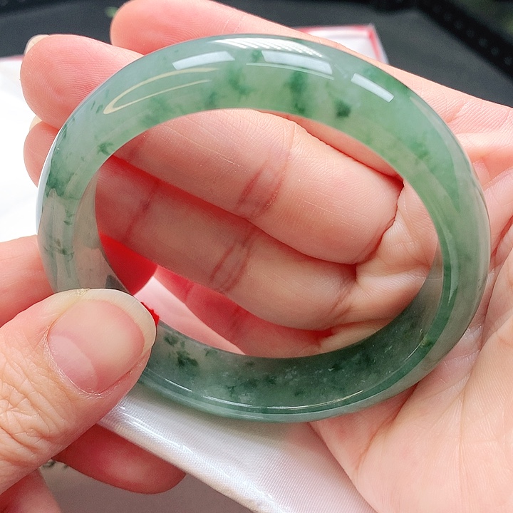 翡翠手镯未镶嵌手镯57